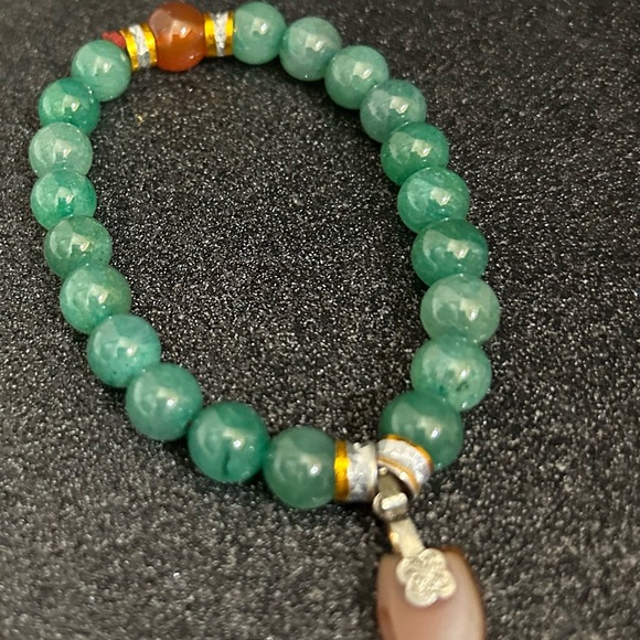 Natural stone stretch bracelet - Picture 3 of 3